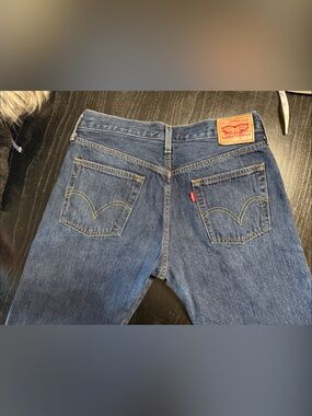 Levi's Dark Blue Denim Jeans with Red Tab